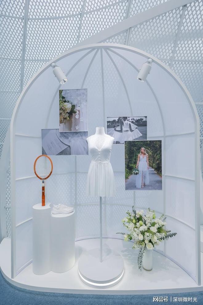 以其灵巧的 以其灵巧的