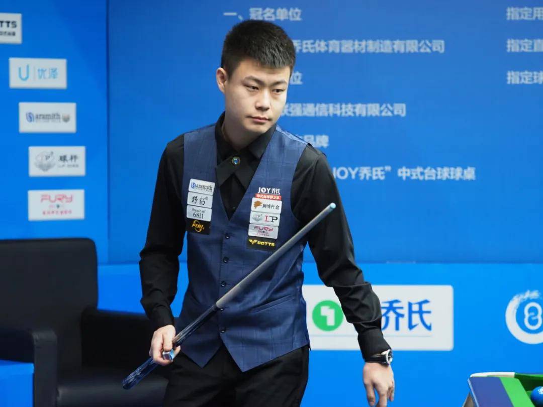 凭借顽强的 凭借顽强的