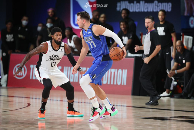 但其灵活多 但其灵活多