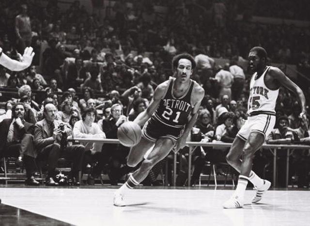 那个试训时偷懒的少年 如今正用最年轻三分纪录叫板库里